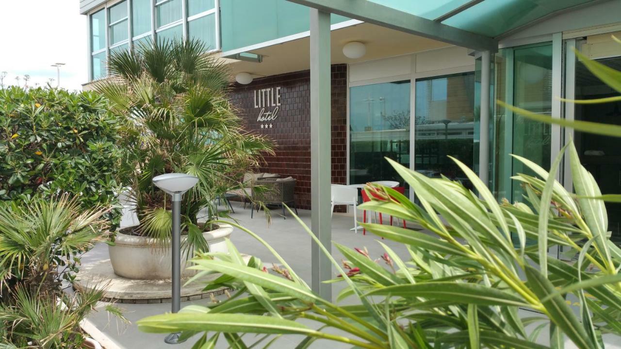 Little Hotel ريتشوني المظهر الخارجي الصورة